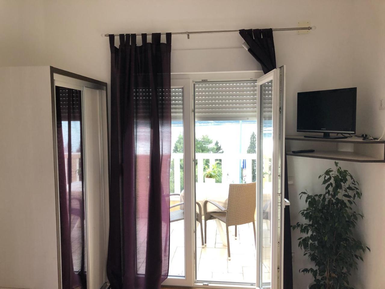 Apartmani Ancora 네움 외부 사진