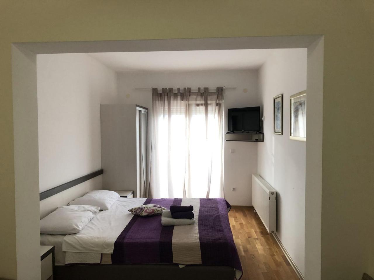 Apartmani Ancora 네움 외부 사진